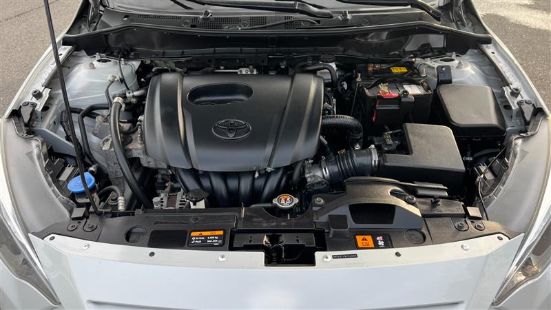 2019 Toyota Yaris LE - Photo 5