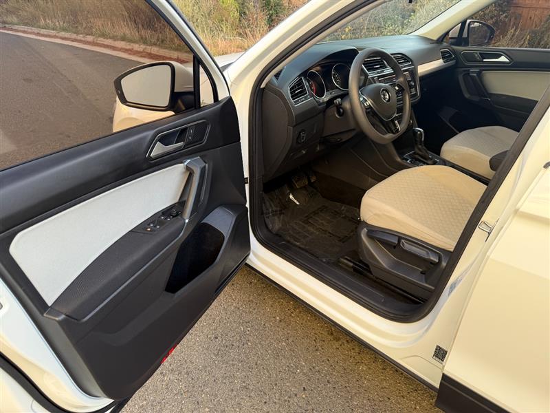 2018 Volkswagen Tiguan S - Photo 19