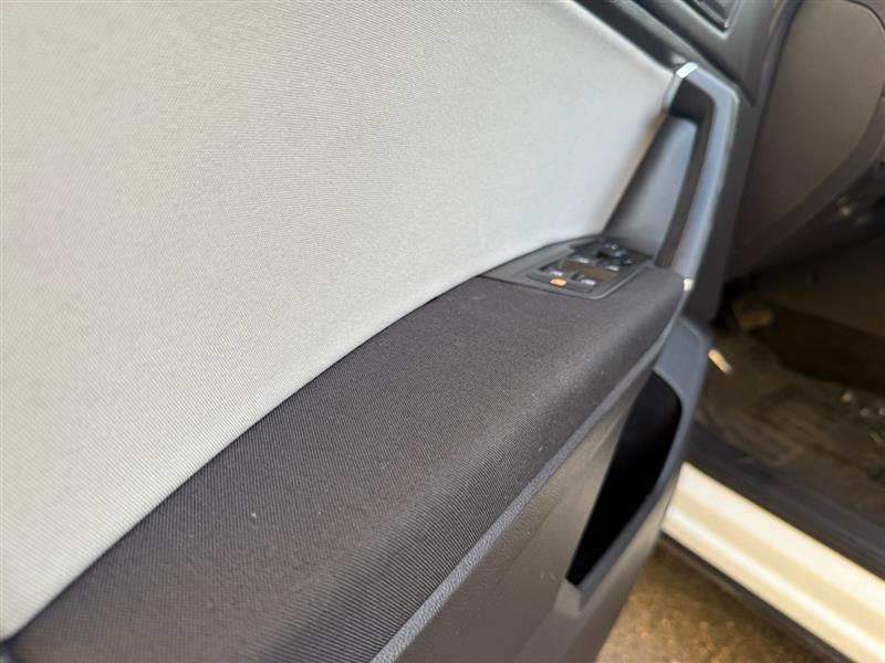 2018 Volkswagen Tiguan S - Photo 20