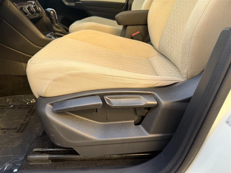 2018 Volkswagen Tiguan S - Photo 23