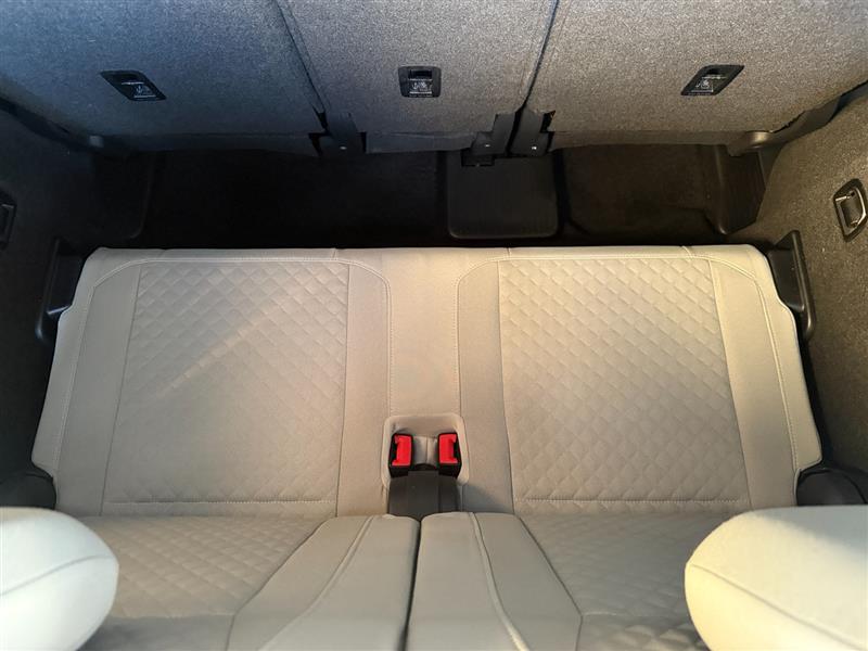 2018 Volkswagen Tiguan S - Photo 42