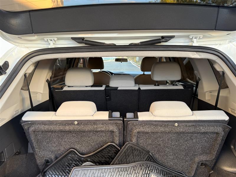 2018 Volkswagen Tiguan S - Photo 44