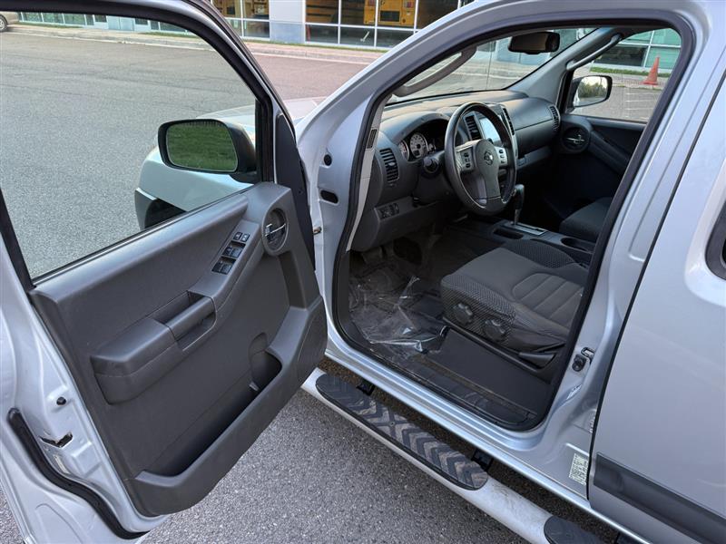 Vehicle photo 22