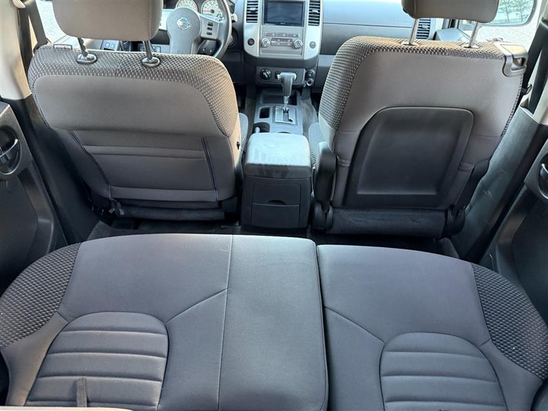 Vehicle photo 35