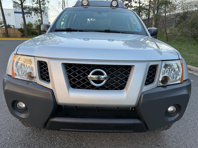 Vehicle photo 4