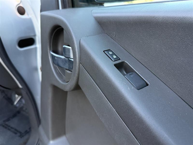 Vehicle photo 40
