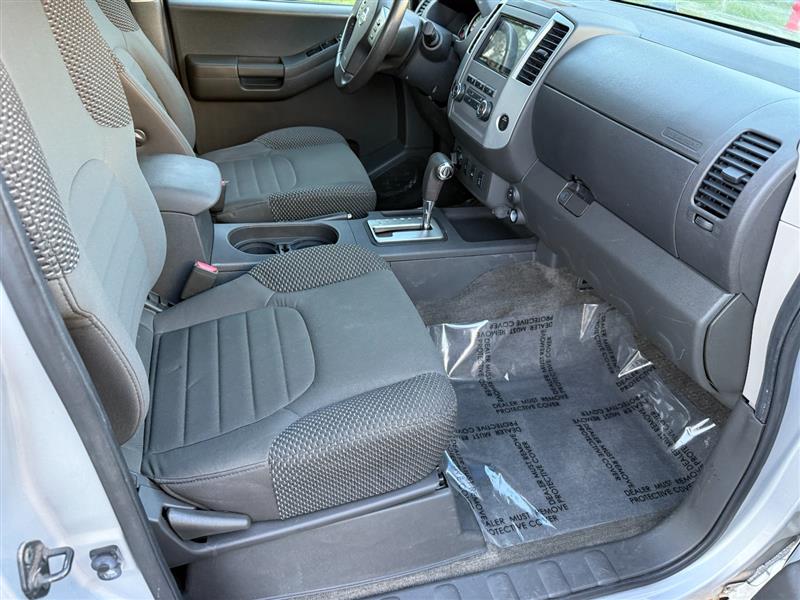 Vehicle photo 41