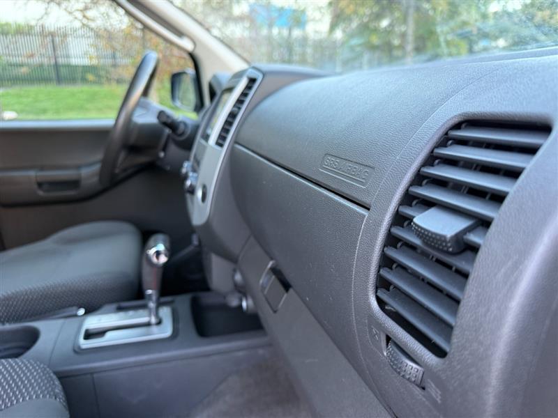 Vehicle photo 42