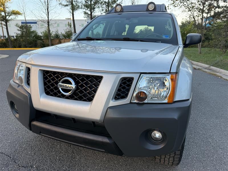 Vehicle photo 5