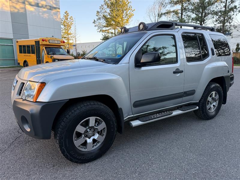 Vehicle photo 7
