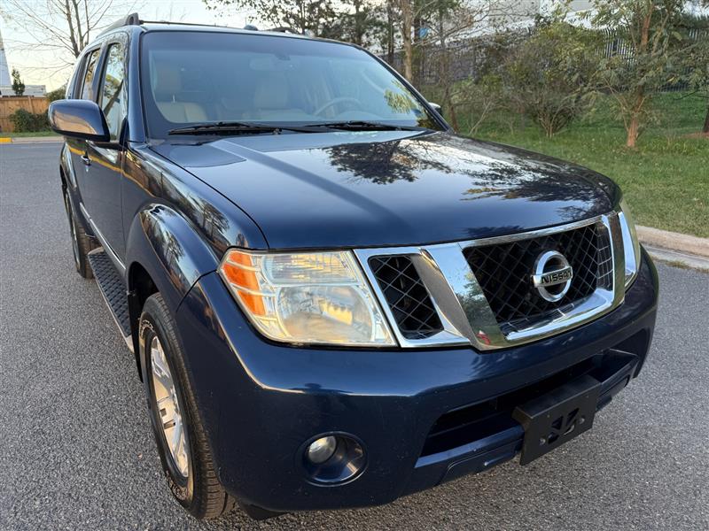 Vehicle photo 15