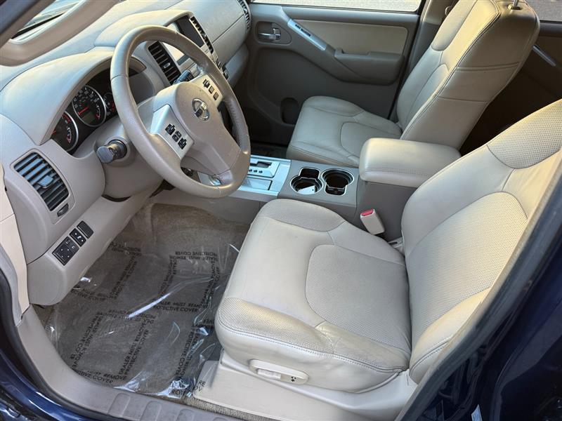 Vehicle photo 20