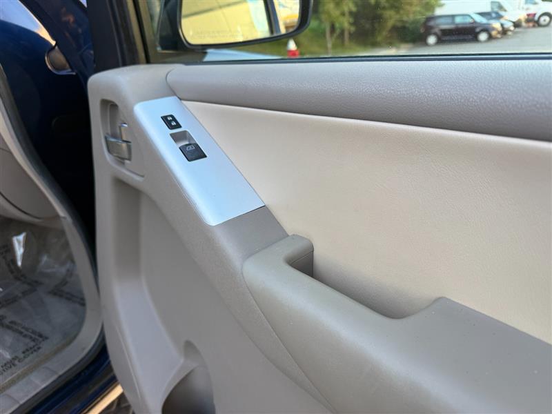 Vehicle photo 46