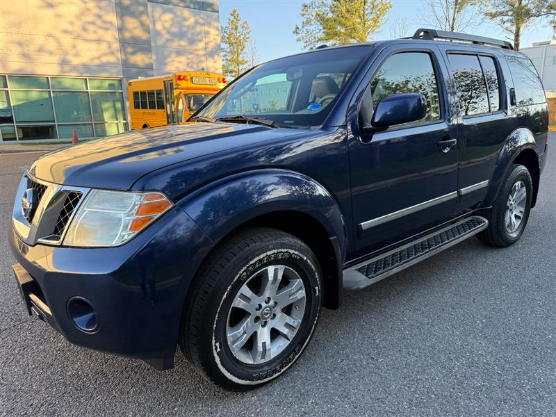Vehicle photo 5