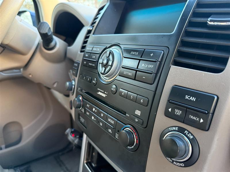 Vehicle photo 50