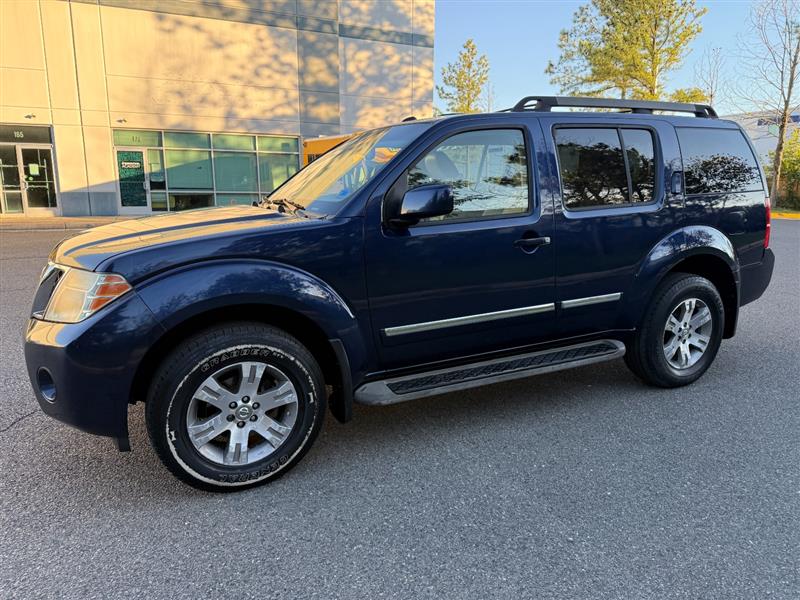 Vehicle photo 6