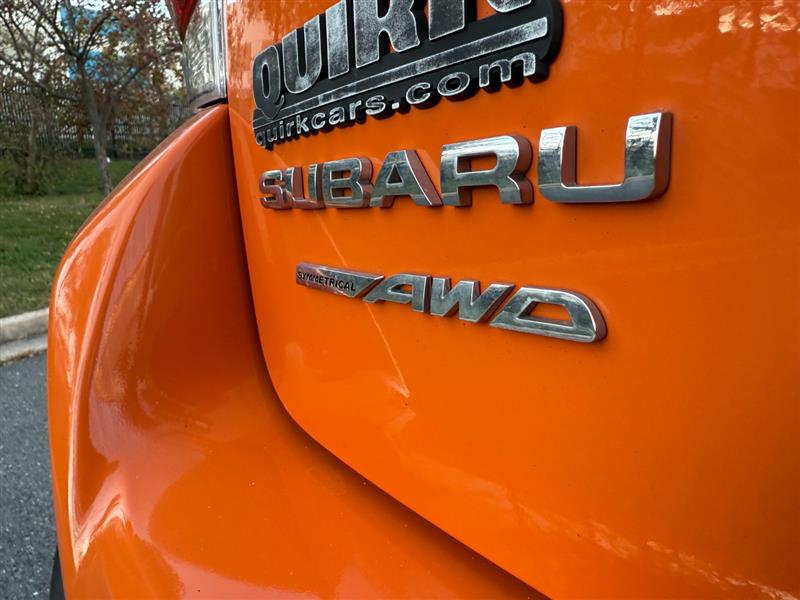 Vehicle photo 14