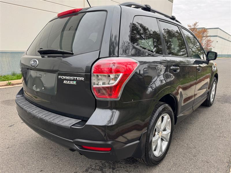 2014 Subaru Forester i Premium - Photo 17