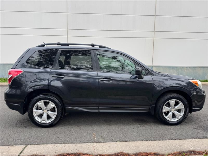 2014 Subaru Forester i Premium - Photo 18