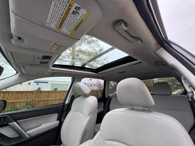 2014 Subaru Forester i Premium - Photo 26