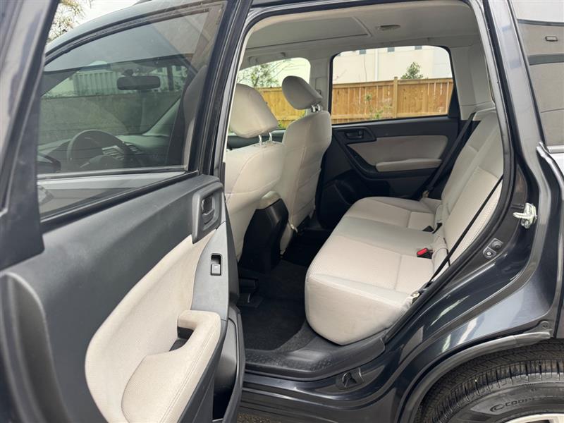 2014 Subaru Forester i Premium - Photo 34