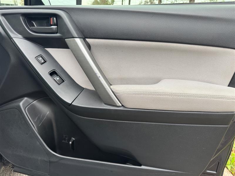 2014 Subaru Forester i Premium - Photo 48