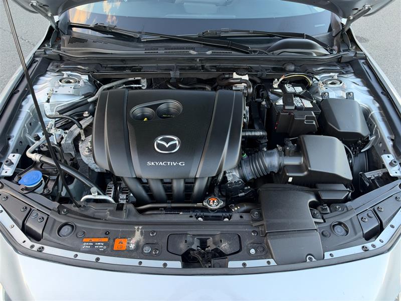 Vehicle photo 43