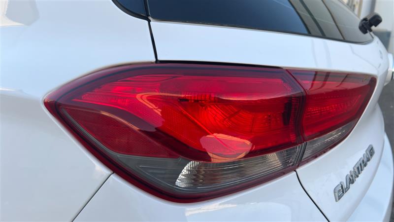 2018 Hyundai Elantra GT GT - Photo 15