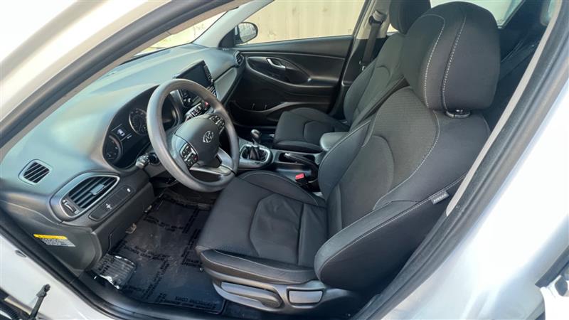 2018 Hyundai Elantra GT GT - Photo 20