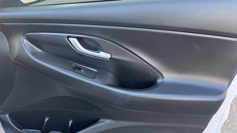 2018 Hyundai Elantra GT GT - Photo 35