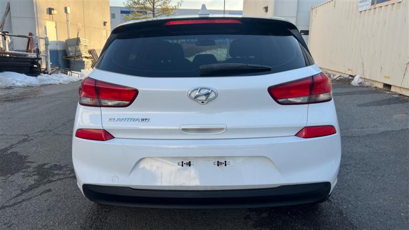 2018 Hyundai Elantra GT GT - Photo 8