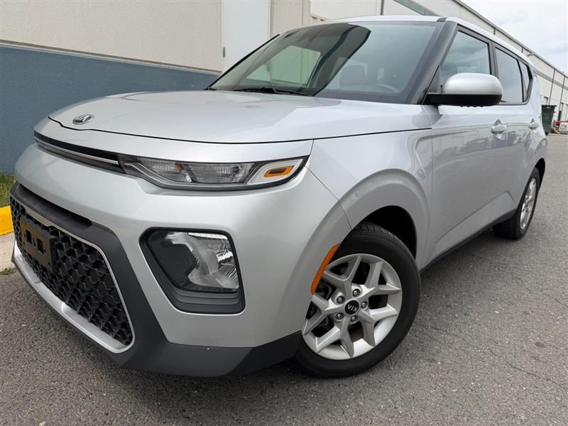 2020 Kia Soul 2.0L S IVT's photo