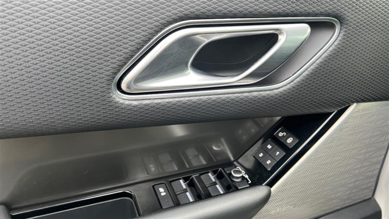2018 Land Rover Range Rover Velar S - Photo 42