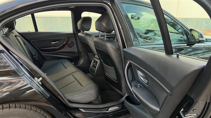 2014 BMW 3 Series 328i - Photo 28