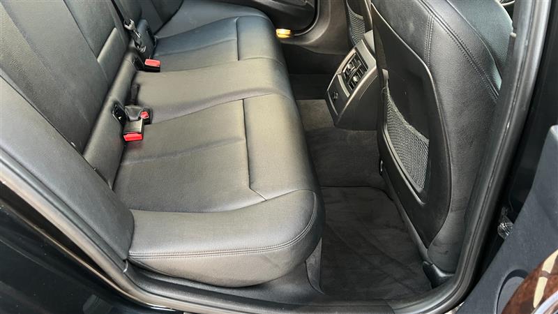 2014 BMW 3 Series 328i - Photo 30