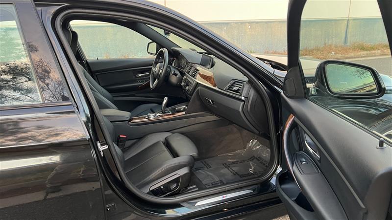 2014 BMW 3 Series 328i - Photo 31