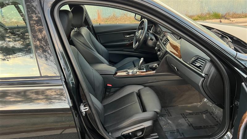 2014 BMW 3 Series 328i - Photo 32