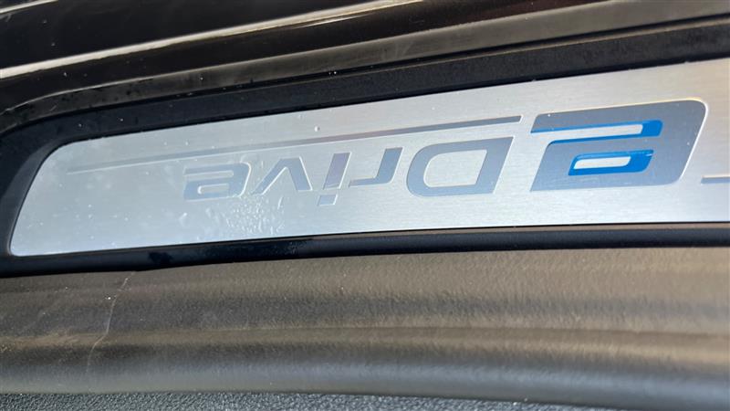 2018 BMW 5 Series 530e - Photo 66