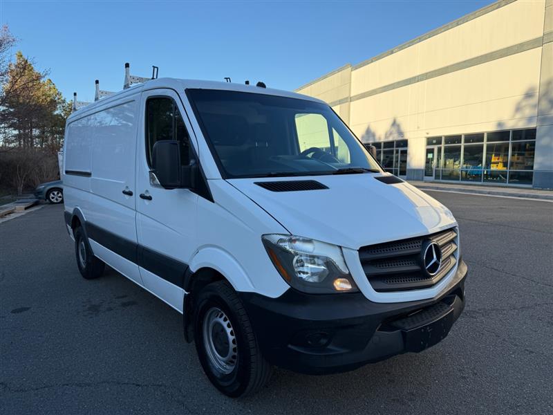 2017 Mercedes-Benz Sprinter WORKER Cargo Van Base - Photo 15
