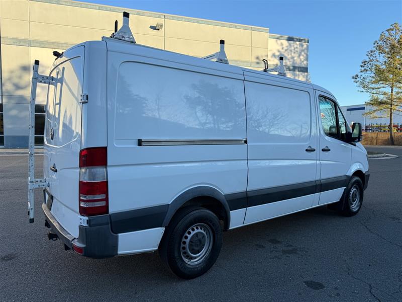 2017 Mercedes-Benz Sprinter WORKER Cargo Van Base - Photo 25