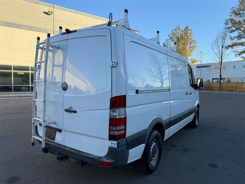 2017 Mercedes-Benz Sprinter WORKER Cargo Van Base - Photo 27
