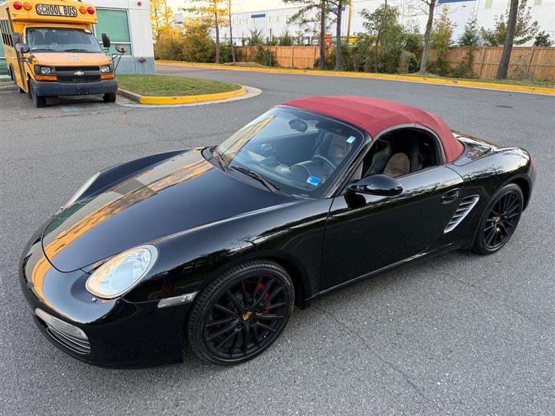 Vehicle photo 41