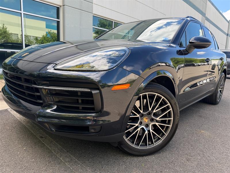 2019 Porsche Cayenne S's photo