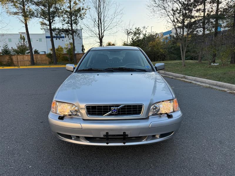 Vehicle photo 14