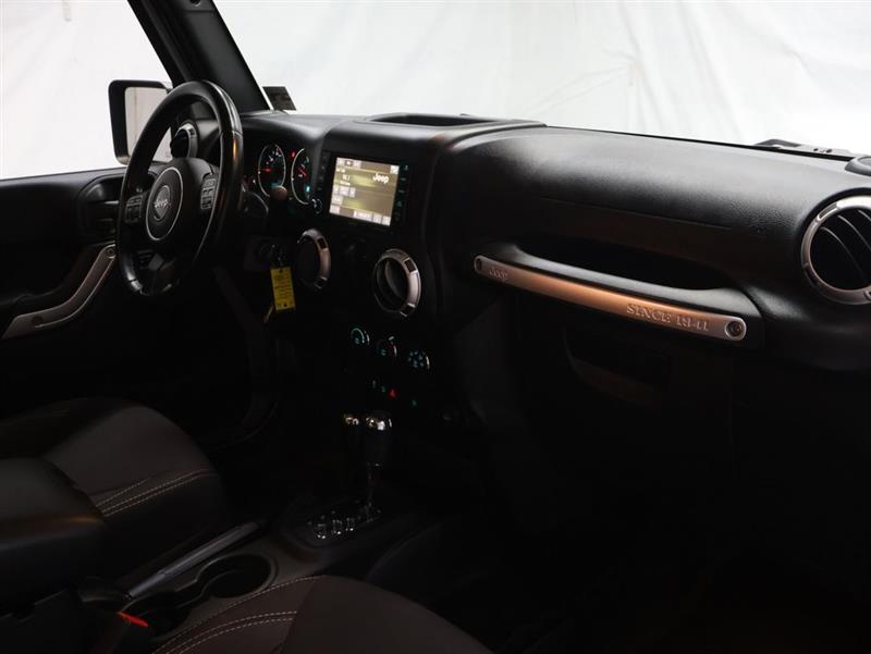 2015 JEEP WRANGLER SAHARA