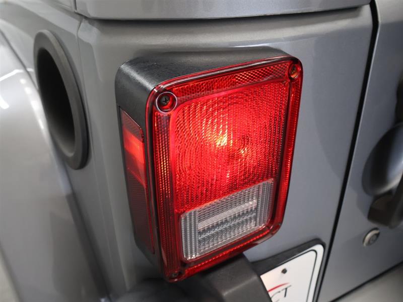 2015 JEEP WRANGLER SAHARA