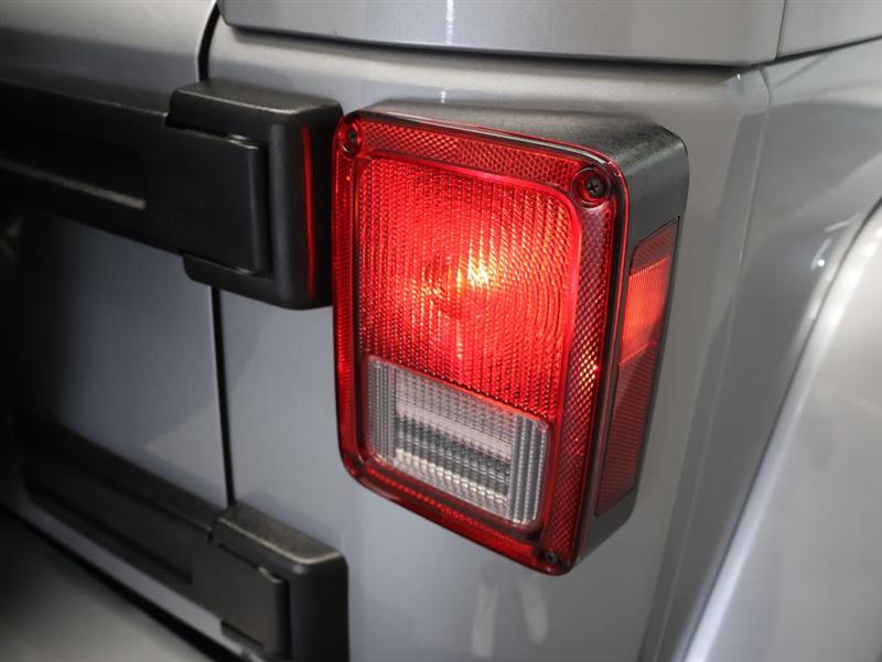2015 JEEP WRANGLER SAHARA