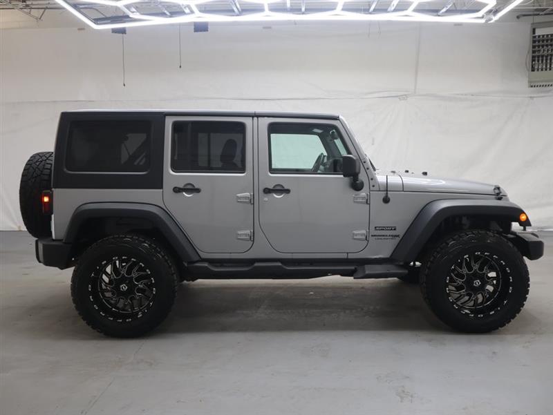2018 JEEP WRANGLER JK UNLIMITED Sport S