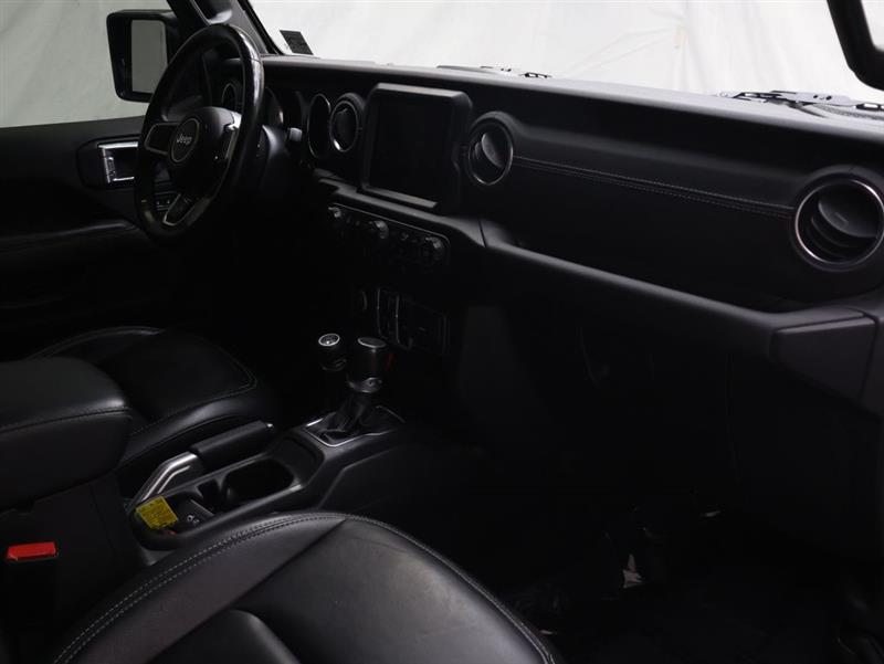 2022 JEEP WRANGLER 4XE Unlimited Sahara