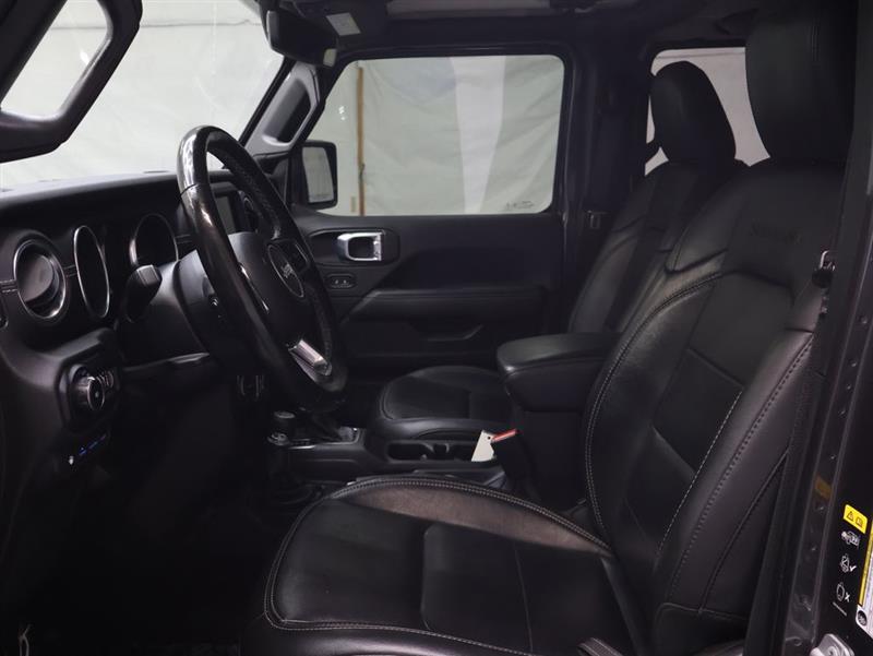 2022 JEEP WRANGLER 4XE Unlimited Sahara